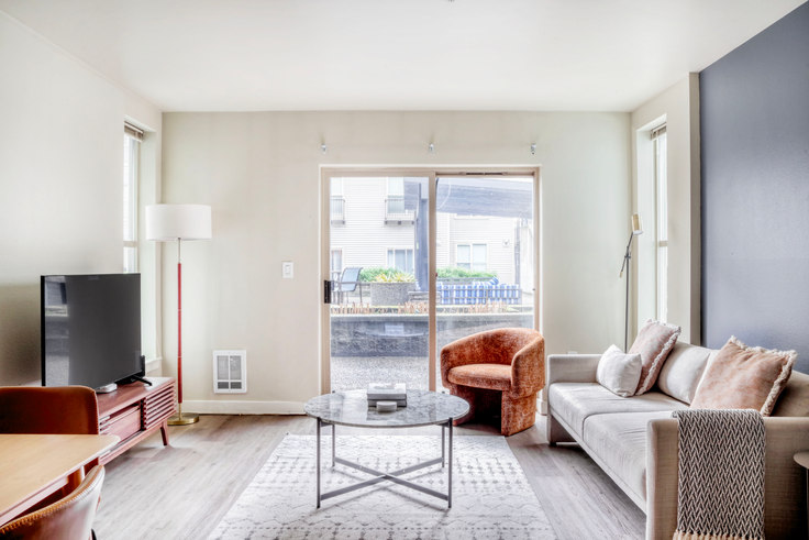 Vantage Park, 1011 E Terrace St